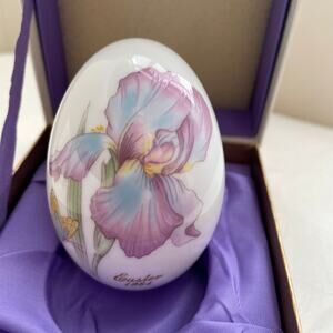 Vintage Noritake Holiday Collectible Bone China Easter Egg Iris Flower 1984